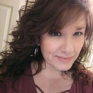 Meet your Posher, Cristina